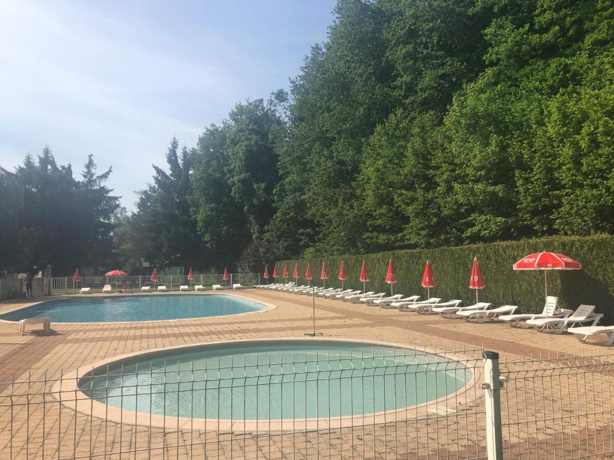 Camping Les Lupins Seppois-le-Bas 外观 照片